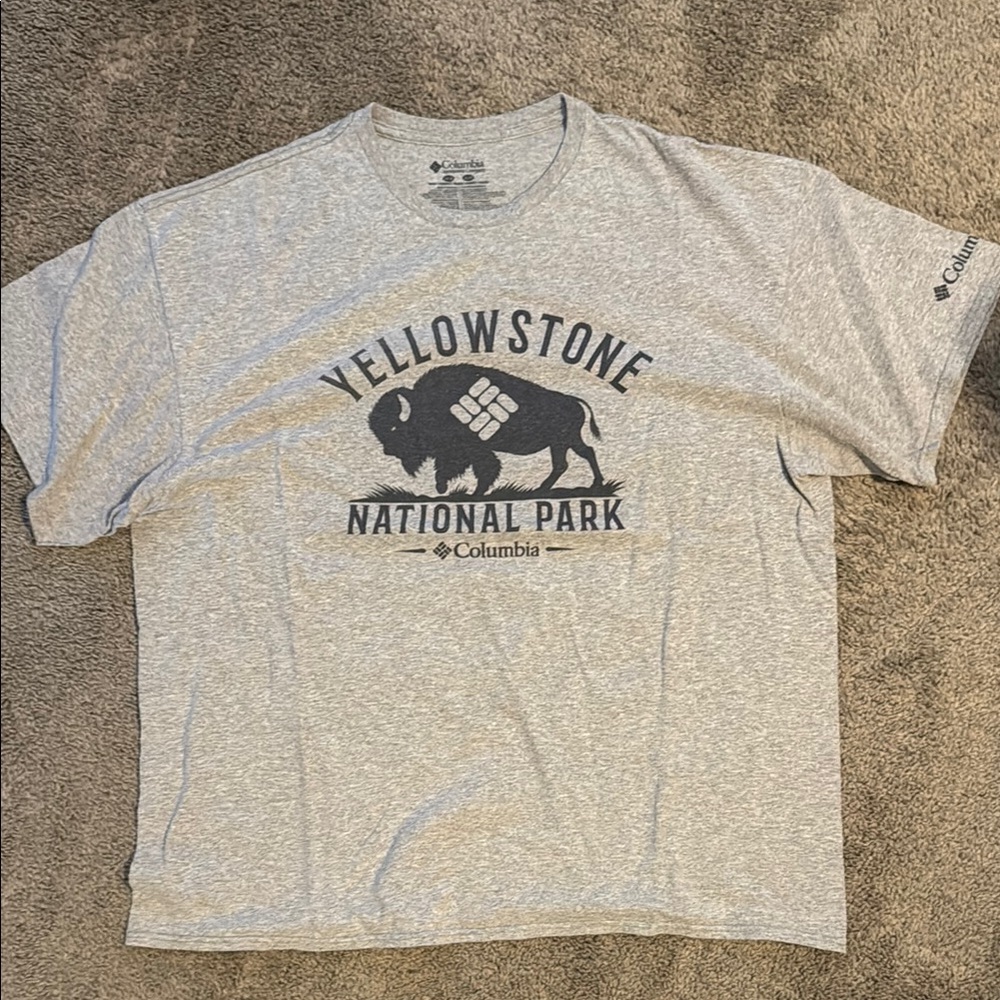 Columbia Gray Yellowstone Graphic Tee